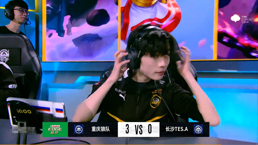 九游体育-包含河套朱雀队鏖战岭南战狼队，射击超级杯火力全开，转换速度占优。宿敌对话再升级的词条