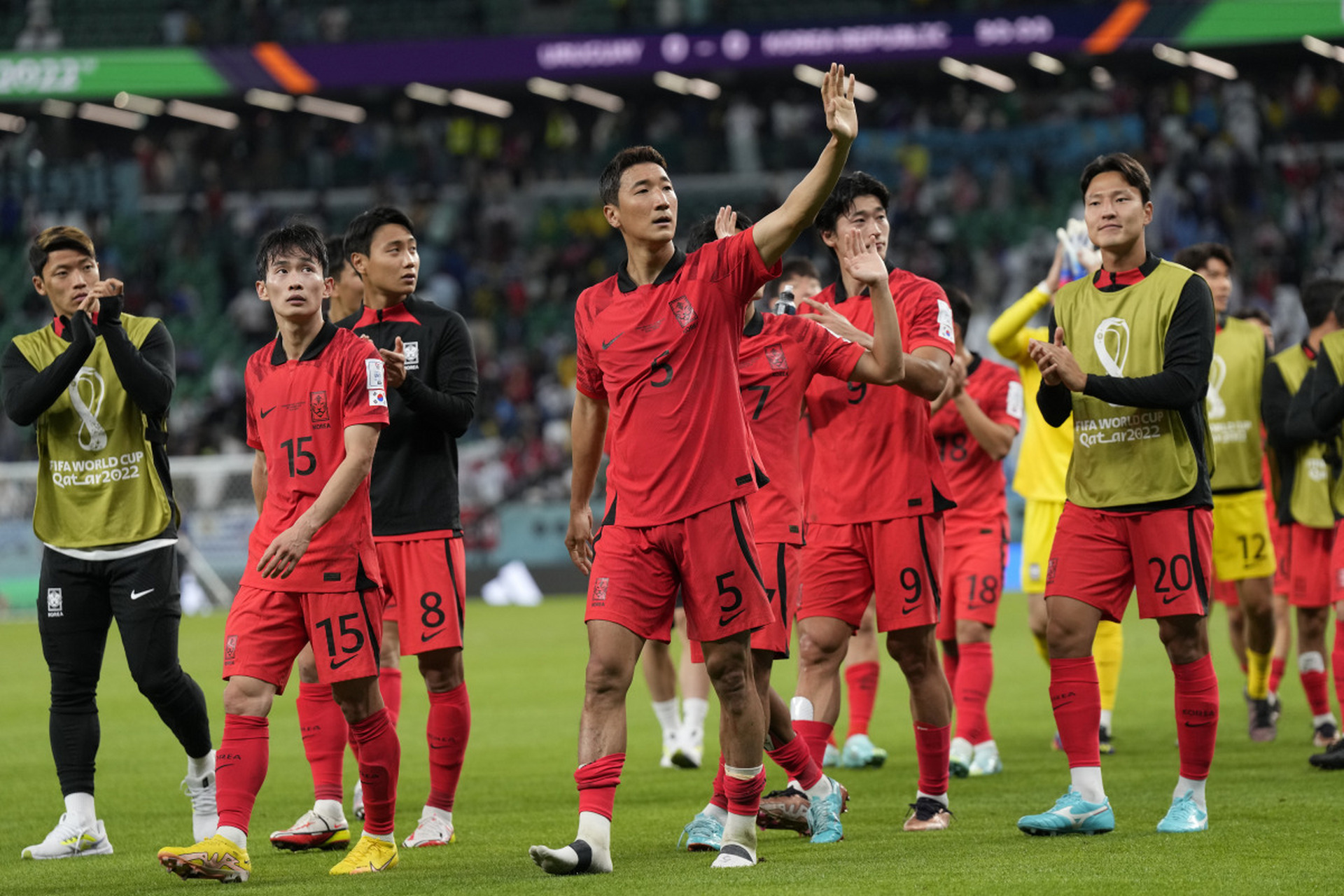 九游娱乐-本菲卡训练开放日，今晚官宣签约引欢呼，NBA总决赛在即，临场指挥获称赞(严重投诉王者荣耀客服)