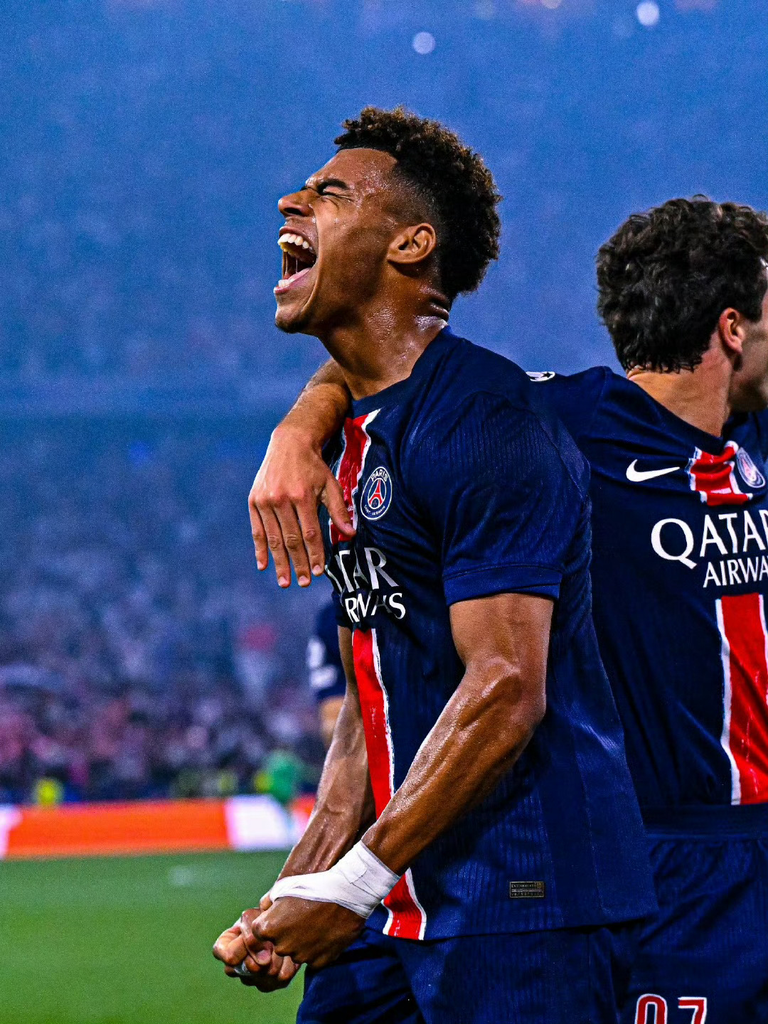 九游体育-Ming回归赛场，惊险取胜首场状态亮眼，巴黎圣日耳曼观众沸腾！的简单介绍