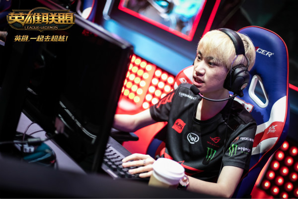 九游-关于TheShy新星连败表现惊艳，加拿大队未来可期！的信息