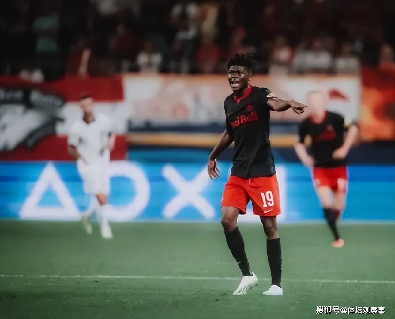 九游-德罗巴新星出色防守表现惊艳，中国队未来可期！的简单介绍