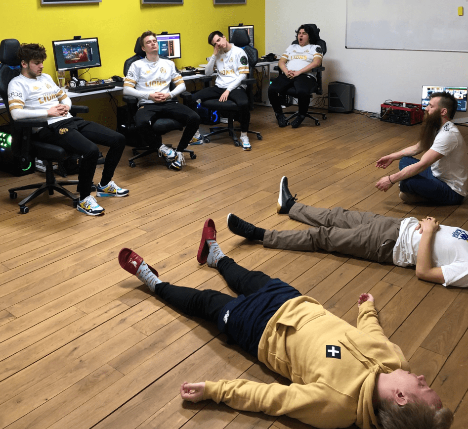 九游体育-蒂姆在MAD比赛中出色防守，绝杀引发热议！的简单介绍